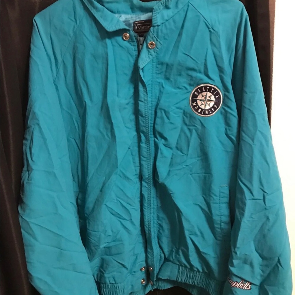 vintage windbreaker